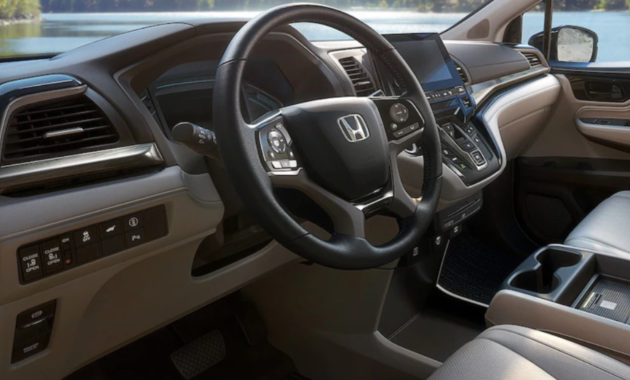 2025 Honda Odyssey Cabin and Infotainment System