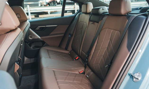2025 BMW 5-Series Interior Design