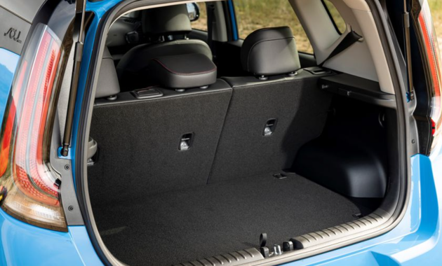 2025 Kia Soul Cargo space