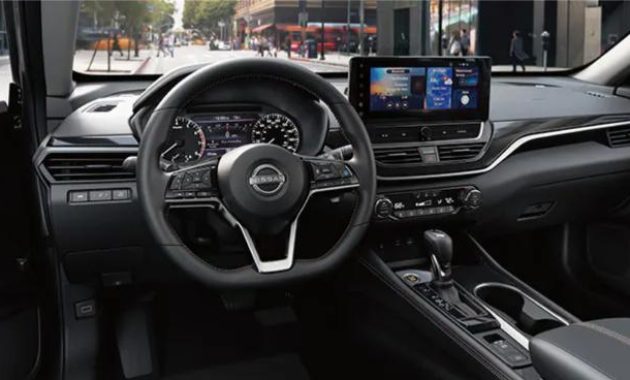 2024 Nissan Altima cabin