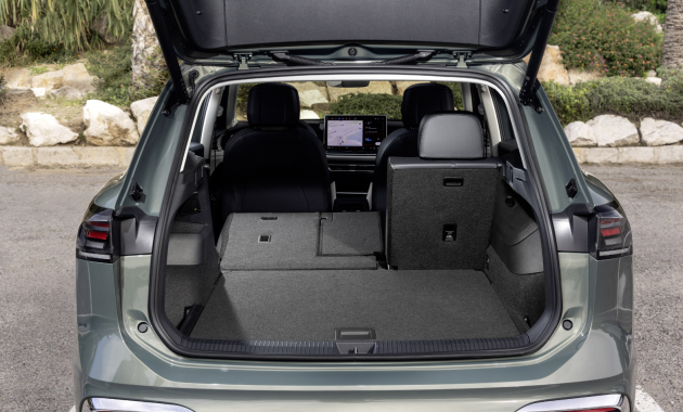 2025 VW Tiguan Interior