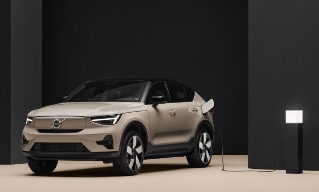 2025 Volvo EC40 New Design
