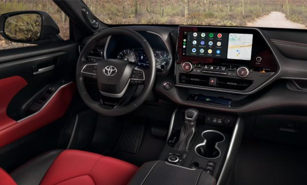 2024 Toyota Highlander Dashboard