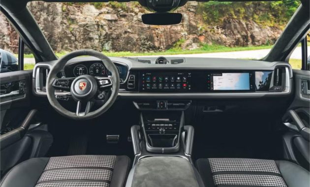 2025 Porsche Cayenne Infotainment System